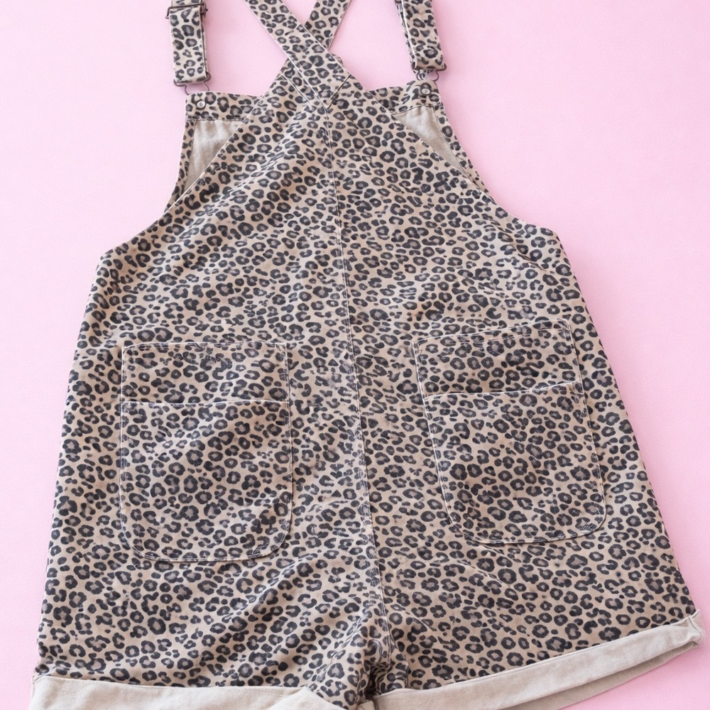 Easel Brand Leopard print short overalls